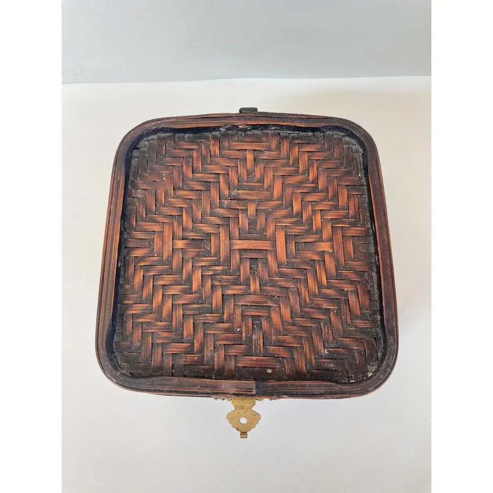 Vintage Woven Bamboo Box Square Brown Basket‎ Brass Latch